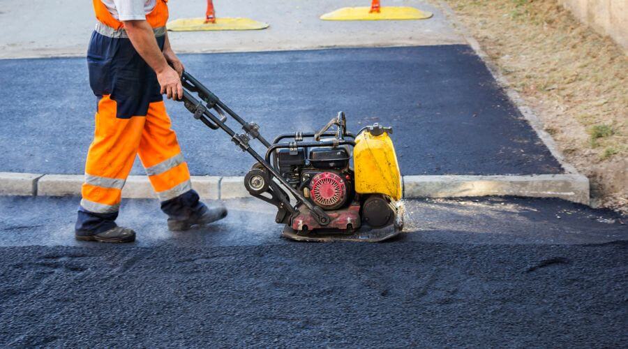 Professional gutter cleaning in Tripp, SD